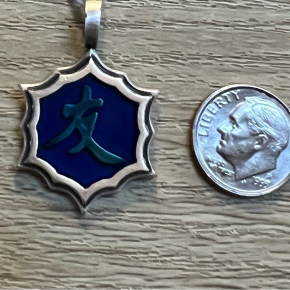 Bico Pendant - Picture 3 of 5